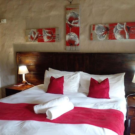 Buffalo Hotel Hectorspruit Buitenkant foto
