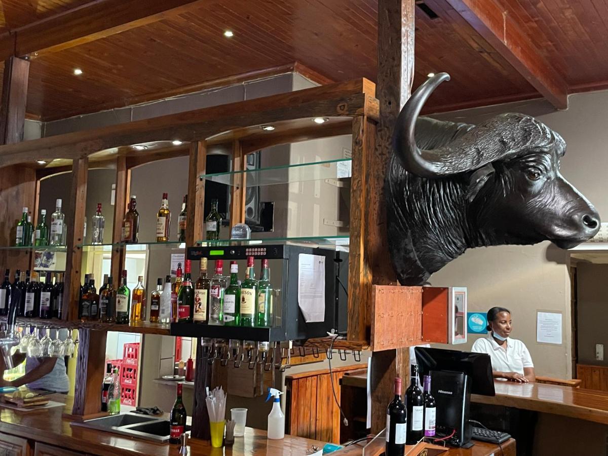 Buffalo Hotel Hectorspruit Buitenkant foto