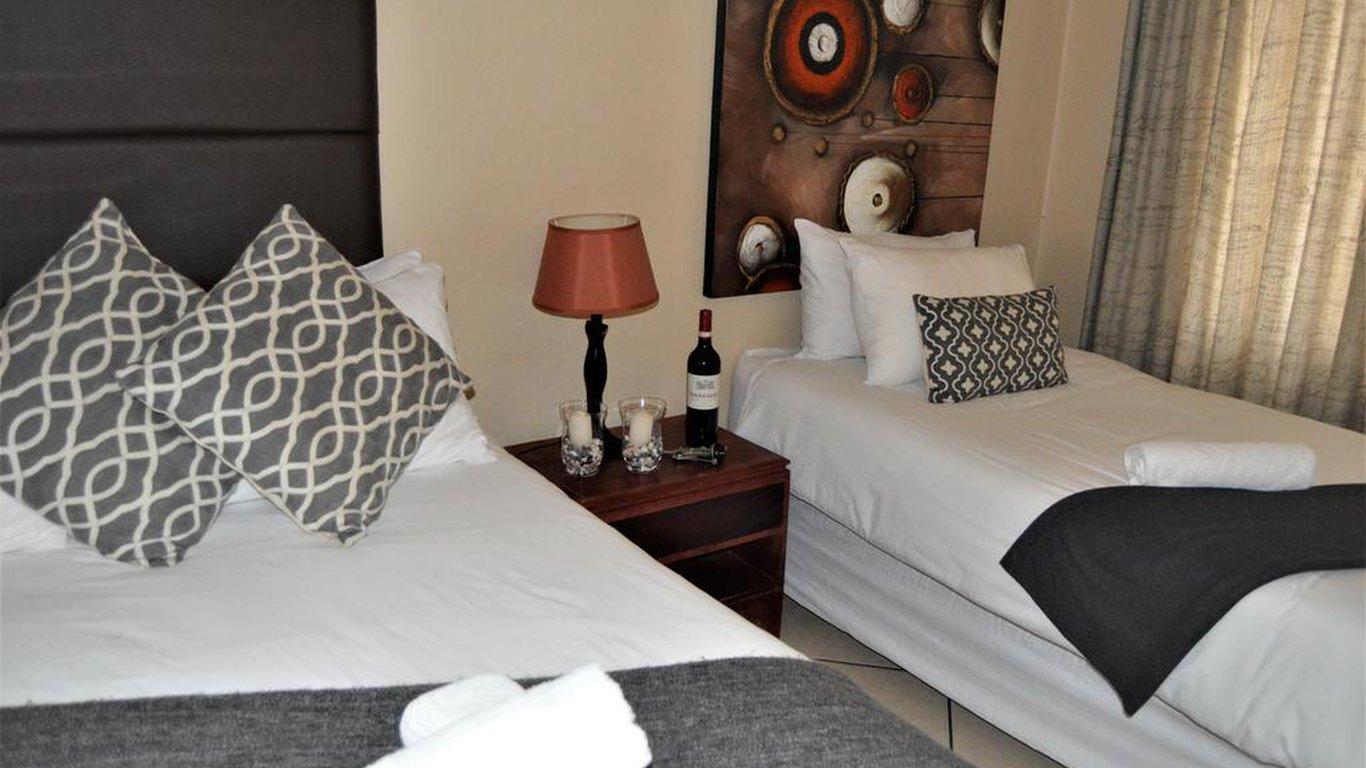 Buffalo Hotel Hectorspruit Buitenkant foto