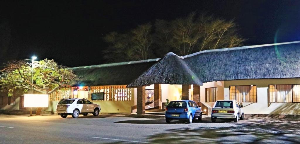 Buffalo Hotel Hectorspruit Buitenkant foto
