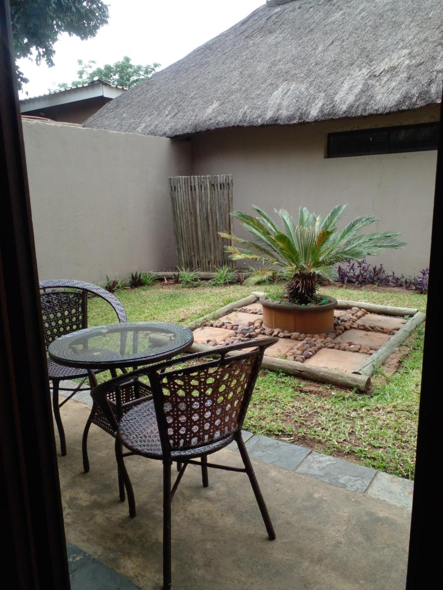 Buffalo Hotel Hectorspruit Buitenkant foto